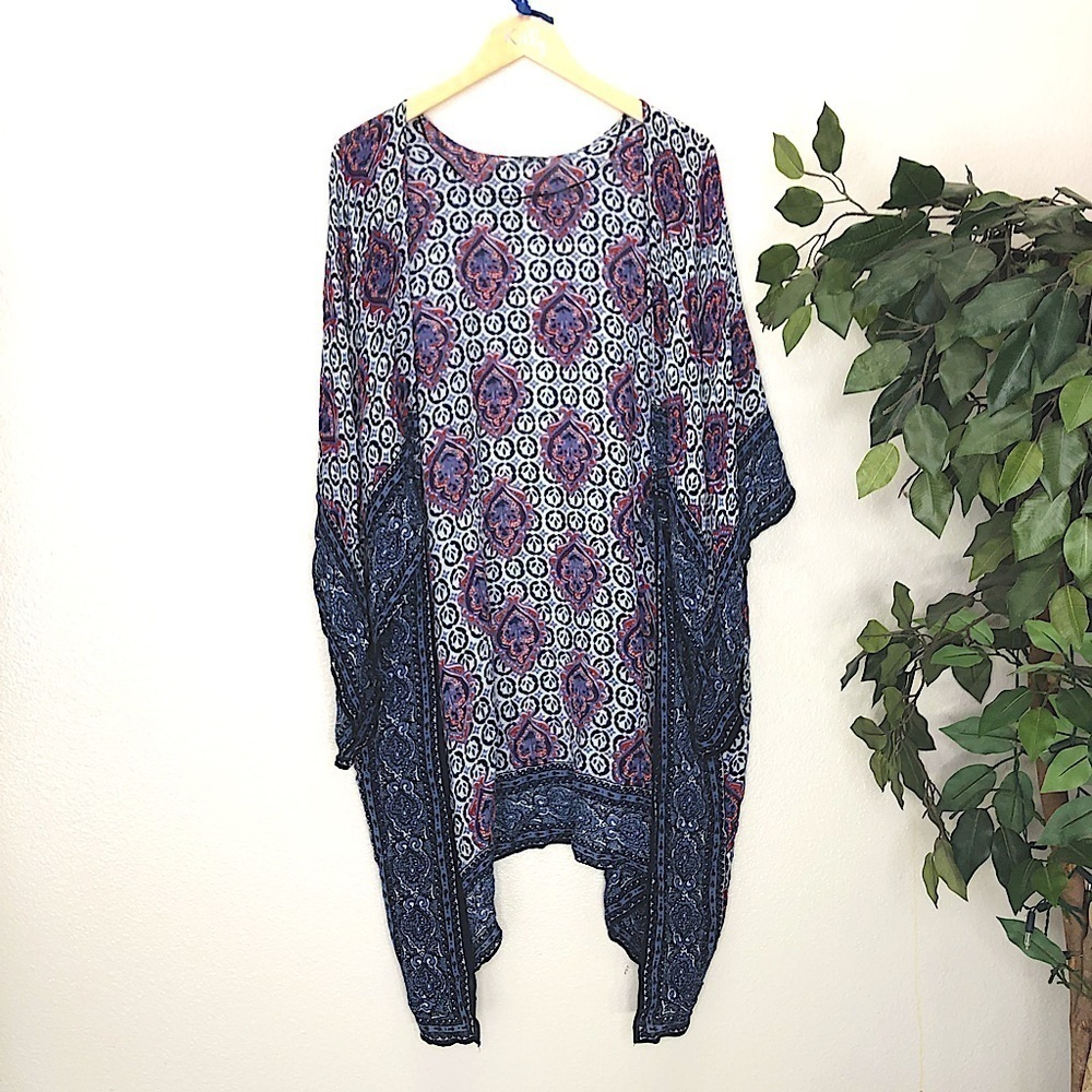 Express Paisley Scarf Kimono